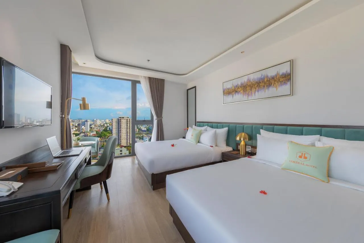 Cordial Grand Hotel Da Nang Beach