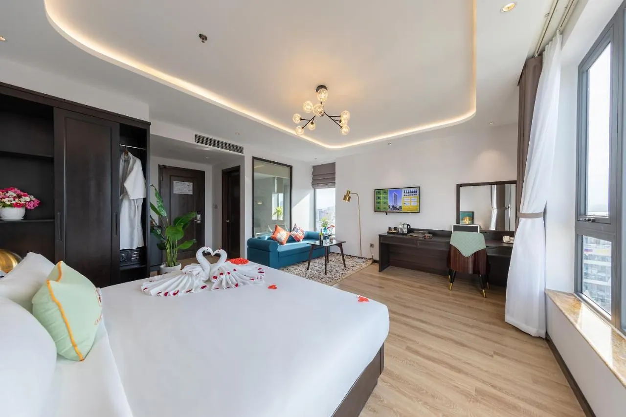 ****  Cordial Grand Hotel Da Nang Beach Vietnam