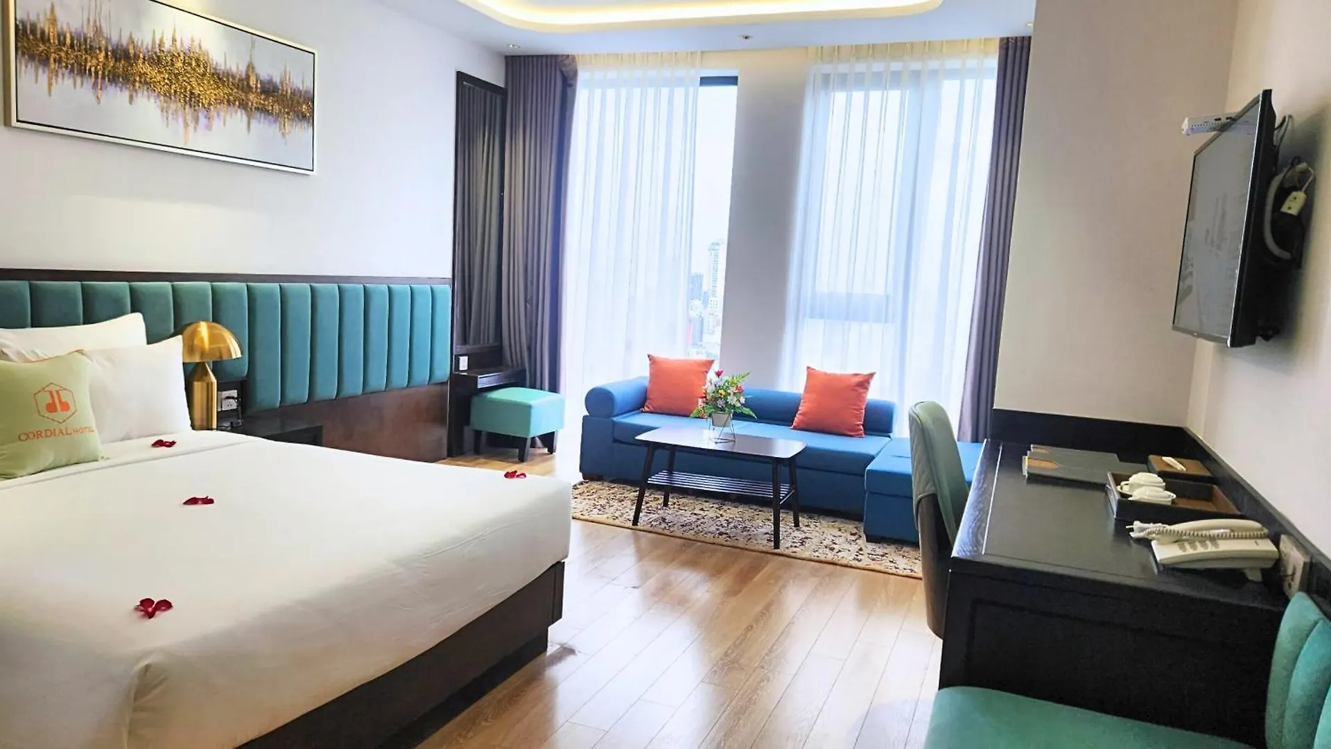 Cordial Grand Hotel Da Nang Beach - Infinity Rooftop Pool