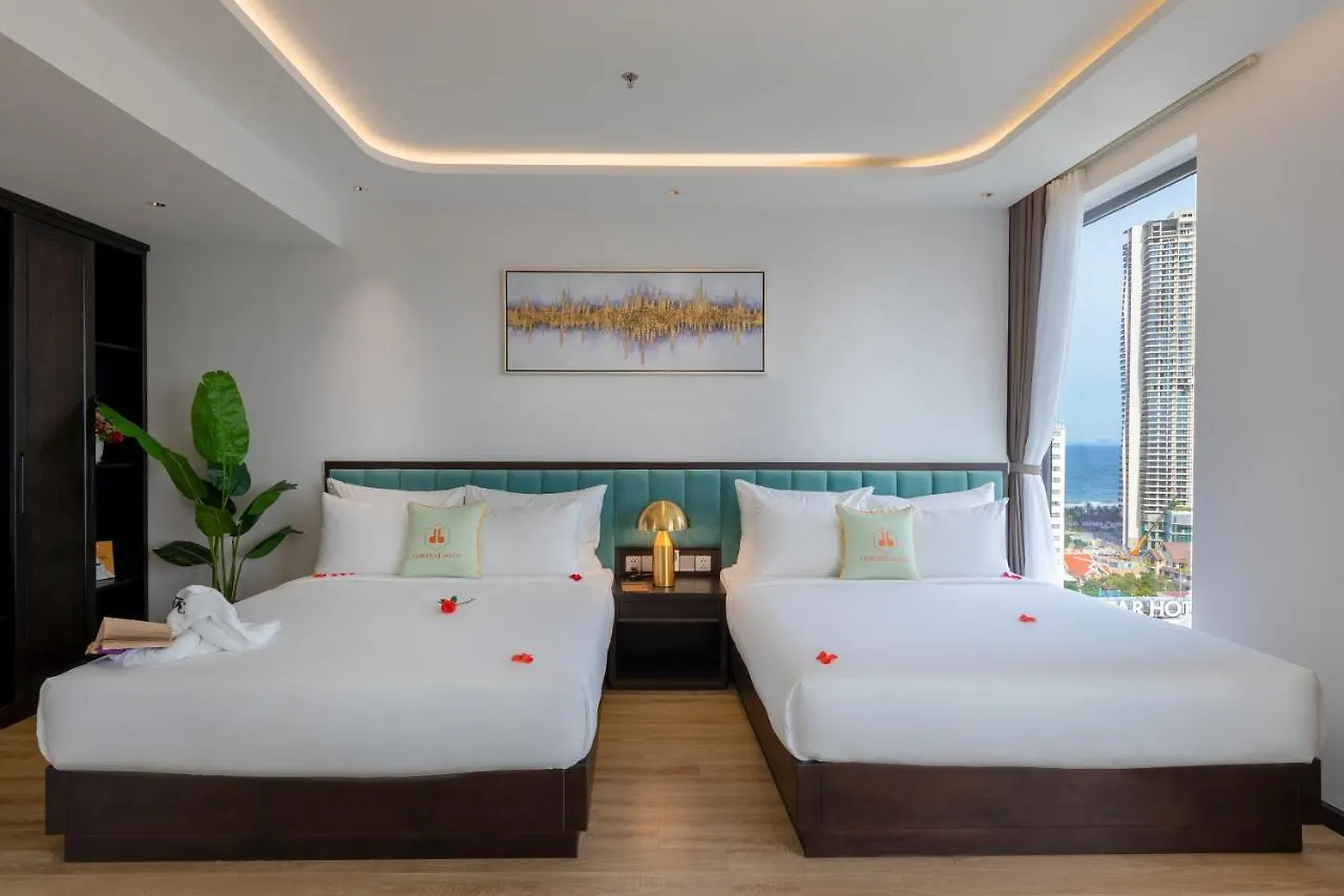 Cordial Grand Hotel Da Nang Beach