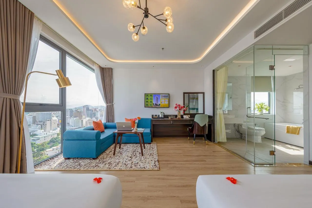 Cordial Grand Hotel Da Nang Beach Vietnam