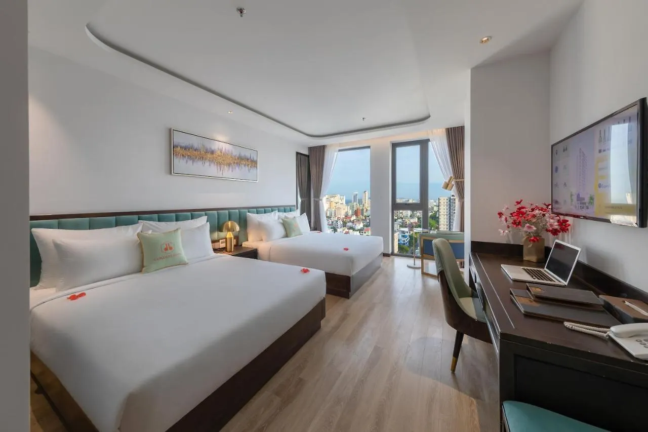 Cordial Grand Hotel Da Nang Beach